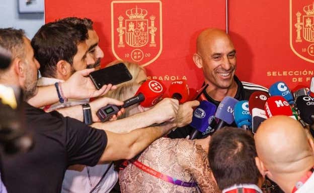 Luis Rubiales, antes del almuerzo con la prensa el 3 de diciembre de 2022 en Catar.