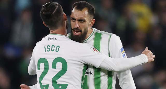 Borja Iglesias tiene la palabra para activar su regreso al Celta cuando se traspase a Larsen