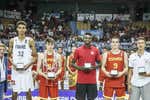 Víctor Wembanyama, Juan Núñez y una foto icónica de 2019 que puede ser la crónica de un 'pick and roll' anunciado en los Spurs