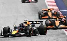 Max Verstappen resiste los golpes de los Mclaren; Carlos Sainz, quinto, y Fernando Alonso, de vacío