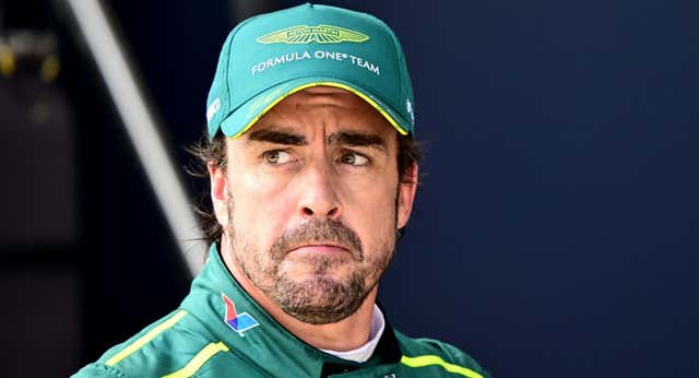Fernando Alonso se vuelve a morder la lengua sobre las sanciones: «Soy español, mejor no meterme en líos»
