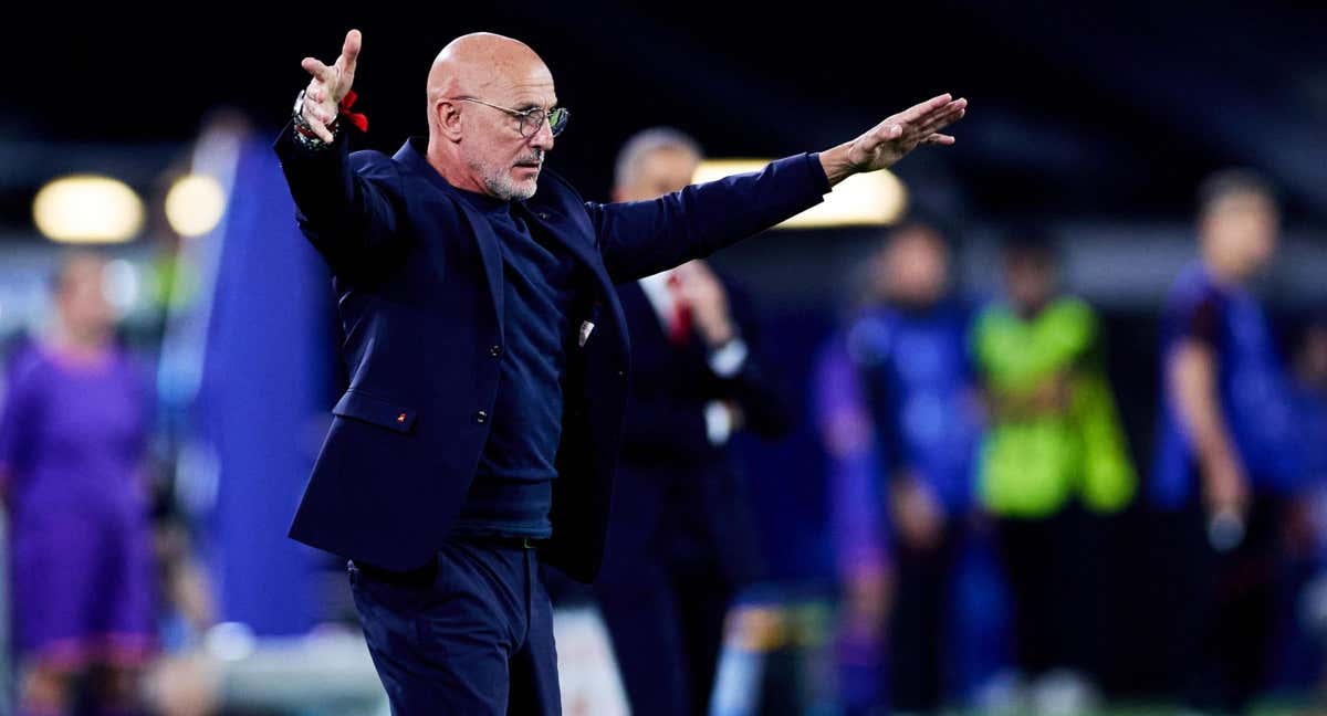 Luis de la Fuente, durante el partido ante Albania que cerró la fase de grupos. /RFEF