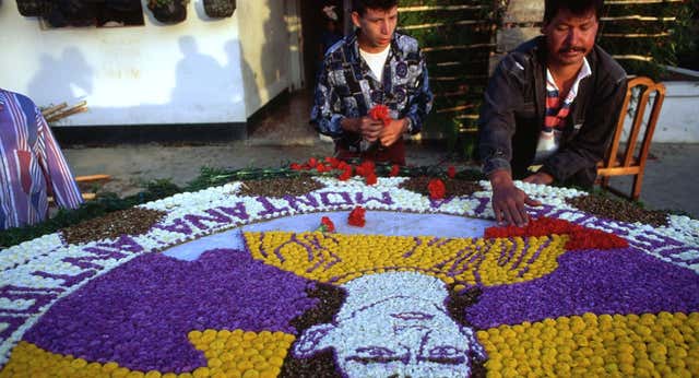 El asesinato que llora Colombia 30 años después: “Cuídate porque te pueden matar, no salgas”