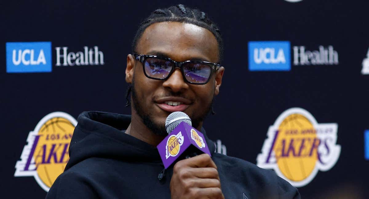 Bronny James, en su presentación con los Lakers.