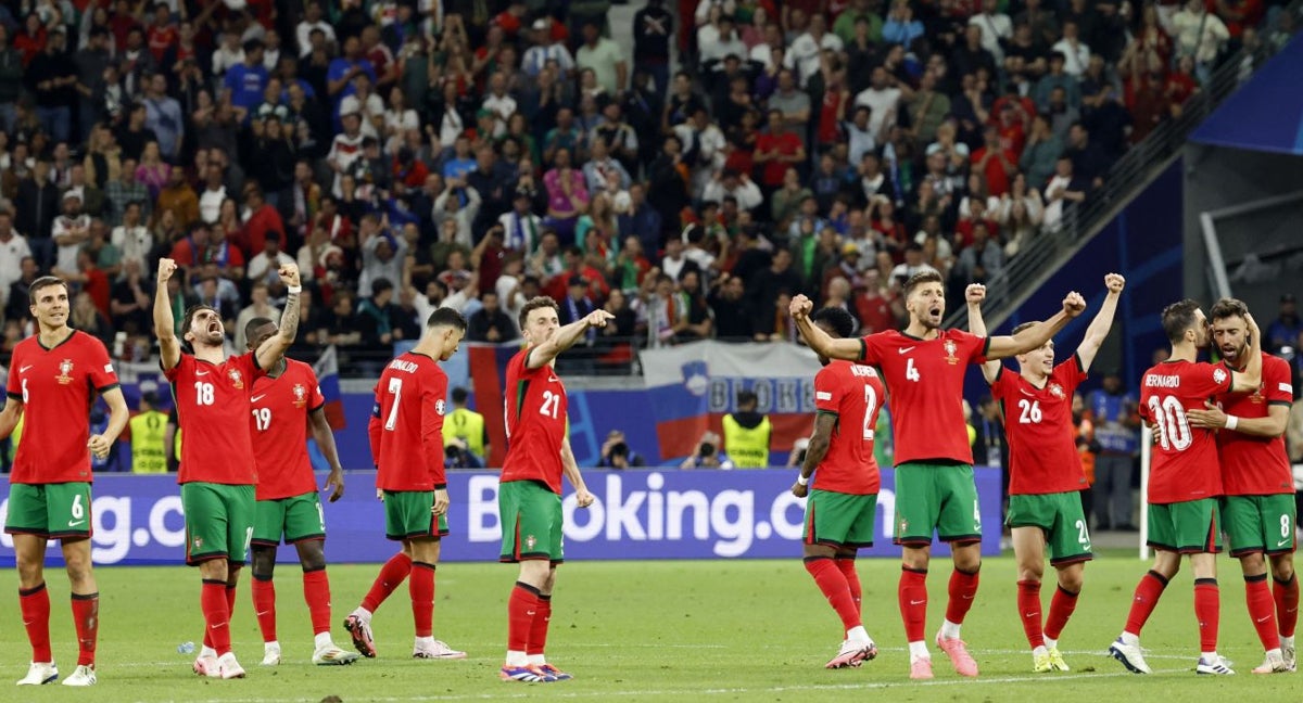 Portugal celebra el pase en el último partido de la Eurocopa.