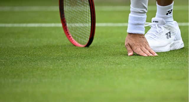 La ciencia detrás de la hierba en el tenis y las decenas de personas que se necesitan para cuidarla