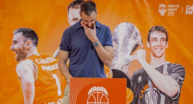 Víctor Claver, un adiós entre lágrimas y una confesión: «No me gustaba decir que iba al psicólogo porque parecía que transmitía debilidad»