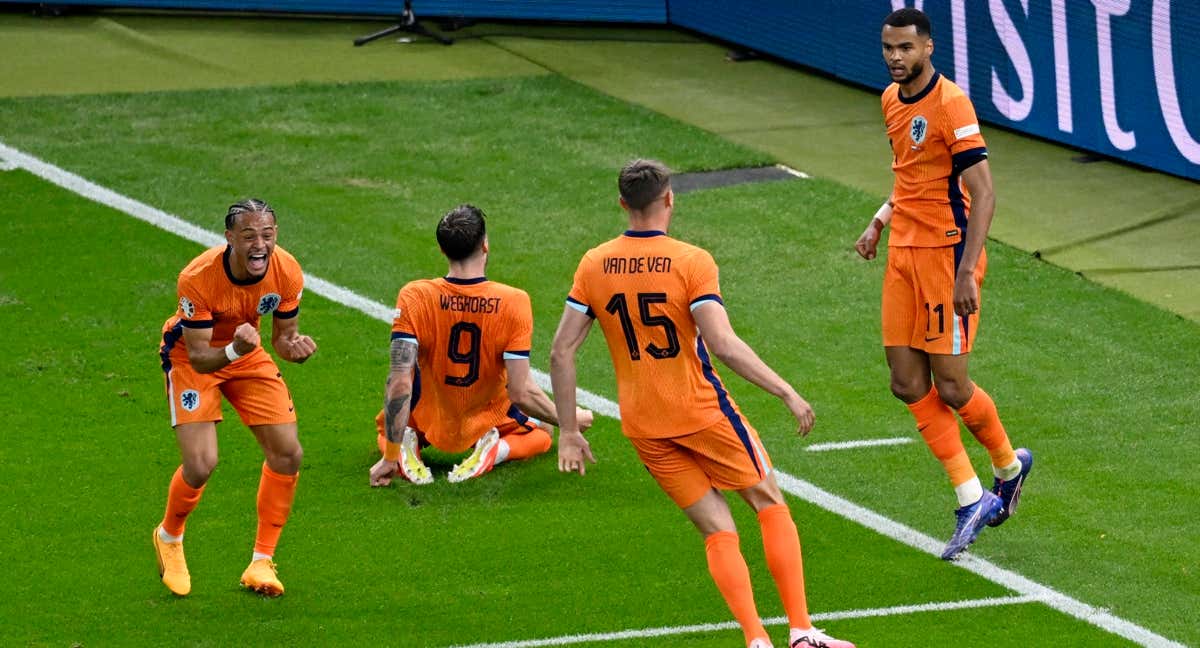 Los jugadores de Países Bajos celebrando un gol en esta Eurocopa /Reuters