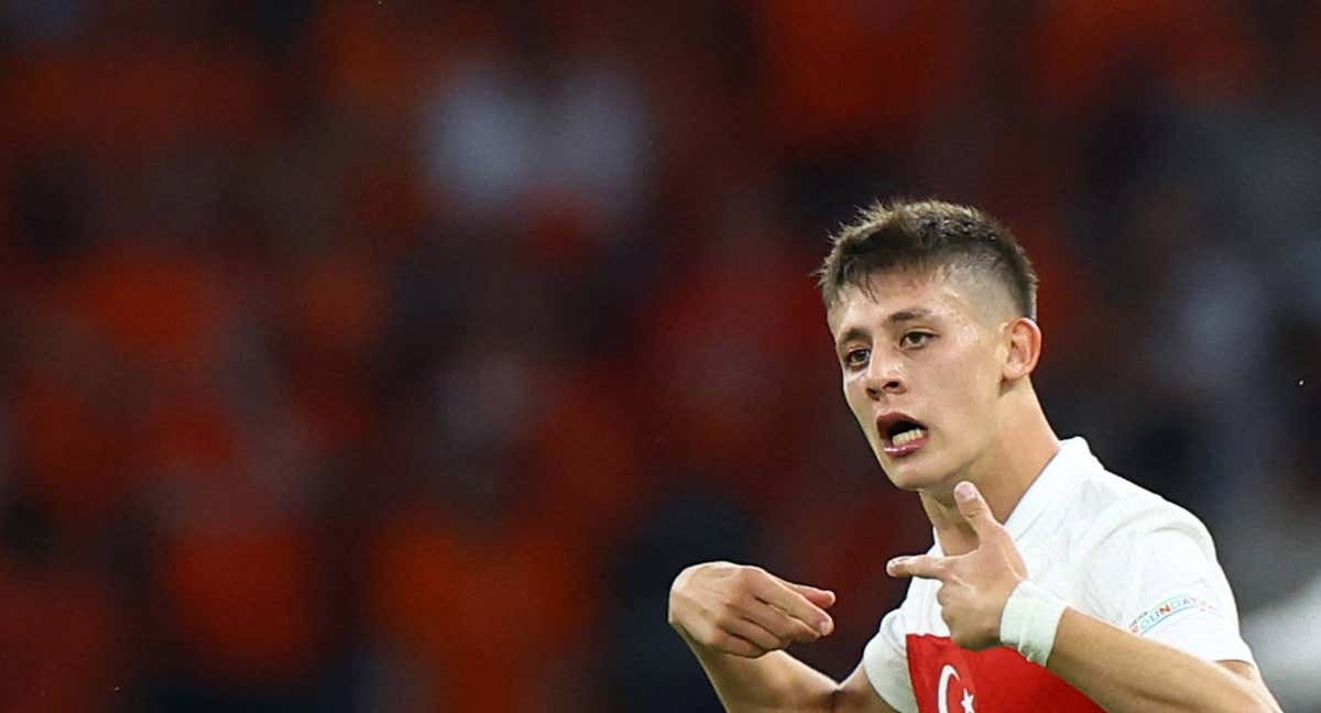 Arda Güler, con Turquía.