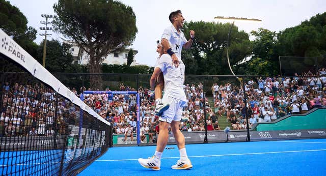 Galán y Chingotto levantan el título en Génova en la final más rápida de la historia: «El partido perfecto»