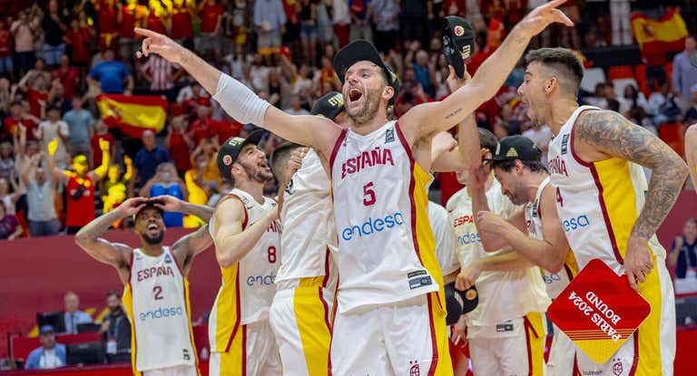Rudy Fernández celebra el pase a los Juegos.