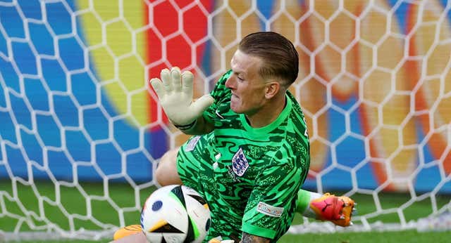 La eminencia vasca de los penaltis que detuvo a Cristiano Ronaldo y explica el éxito de Inglaterra: “Tiene más de 9.000 lanzamientos registrados”