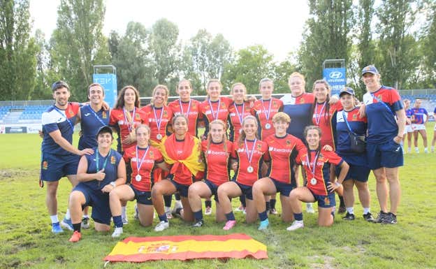 Plata de Leonas 7s.  Rugby Europe