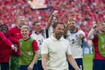 Southgate regatea mejor que nadie en Inglaterra: «No hablé nada con Bellingham sobre el árbitro, no me preocupa»