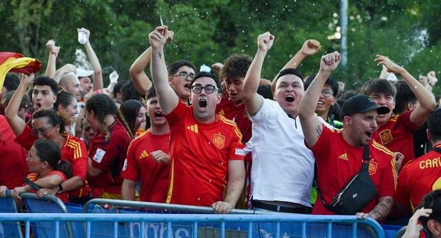 El furor por la final de la Eurocopa desata una plaga de pantallas por España… pero nunca llueve a gusto de todos