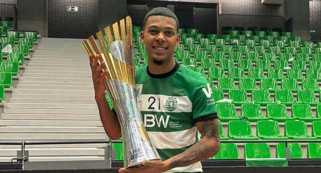 El Córdoba vende a Pulinho y se hace con la joya del Sporting