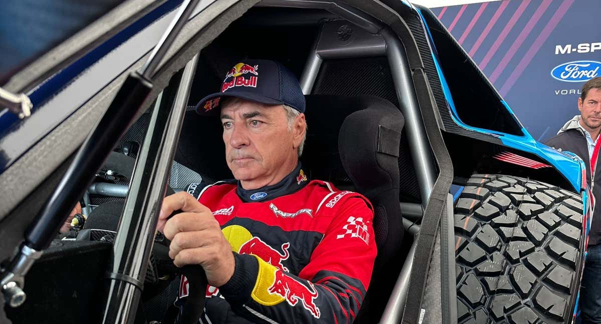 Carlos Sainz, en su nuevo Raptor de Ford.