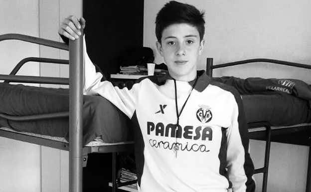 Nico Serrano, en la residencia del Villarreal.  INSTAGRAM