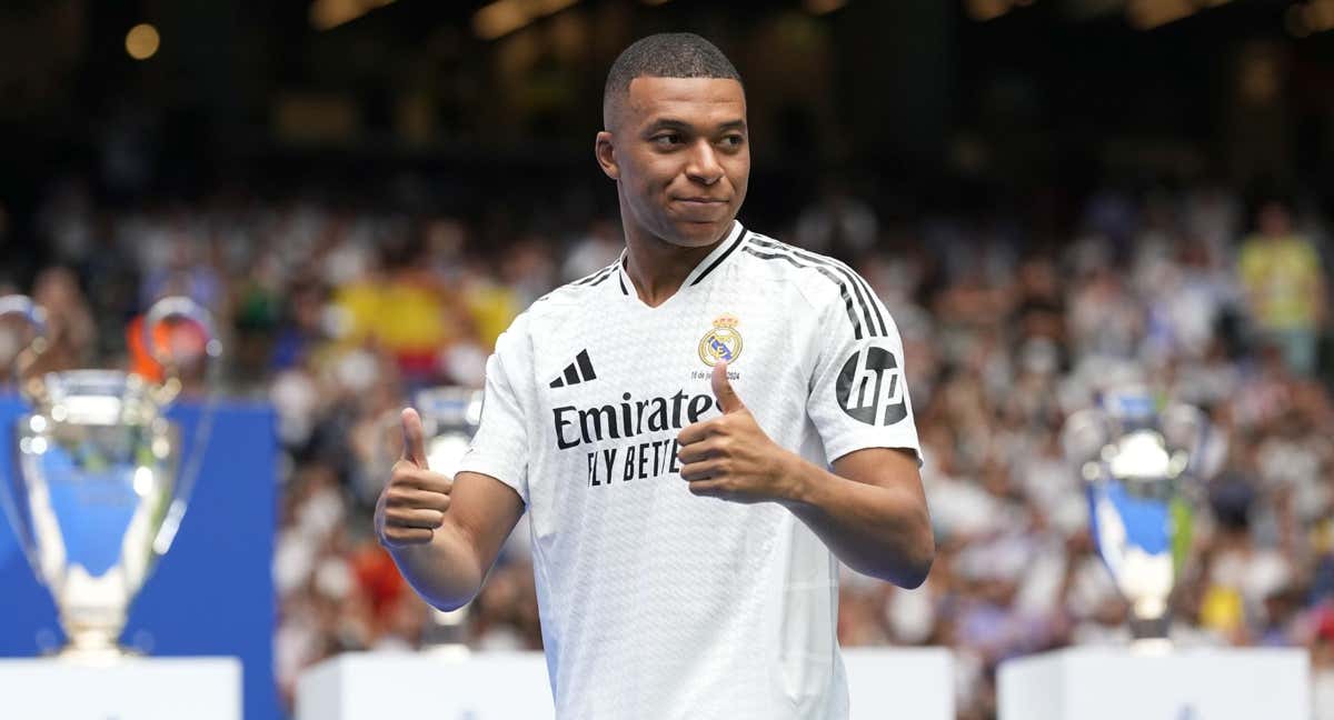 Kylian Mbappé, durante su presentación en el Bernabéu.