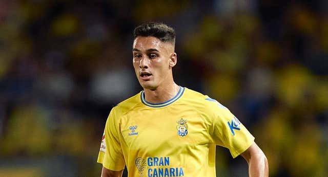 El Villarreal se lleva una de las gangas del mercado: Sergi Cardona llega libre