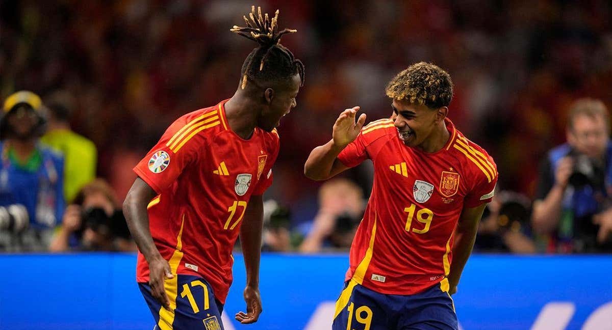 Nico y Lamine bailando después de marcar un gol ante Inglaterra /Selección Española de Fútbol