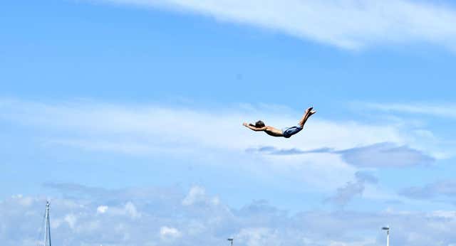 El espectáculo del campeonato de saltos aterrizó en Gijón por primera vez