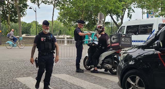 Francia blinda sus fronteras e impide entrar a más de 4.000 personas en París por riesgo de amenaza en los JJOO