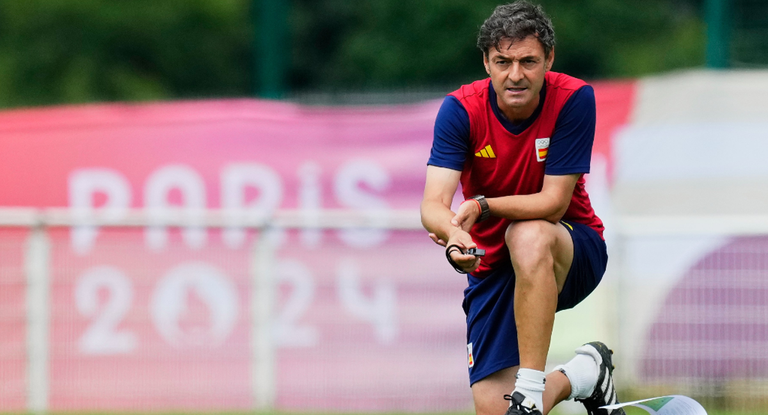 Santi Denia en un entrenamiento.