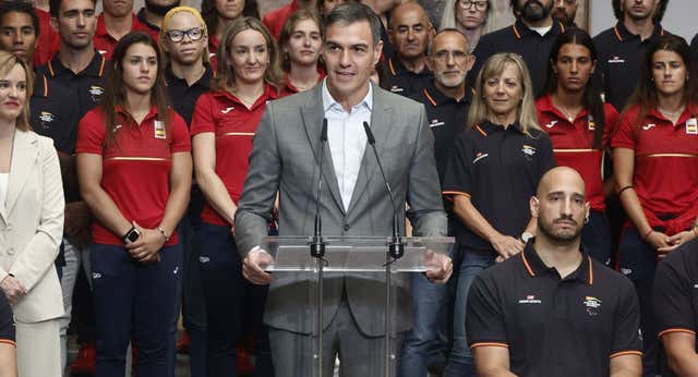 Pedro Sánchez prepara un viaje relámpago para apoyar a los deportistas españoles en París
