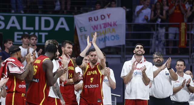 Histórica ovación en el Palacio: homenaje sorpresa a Rudy en Madrid antes de los Juegos