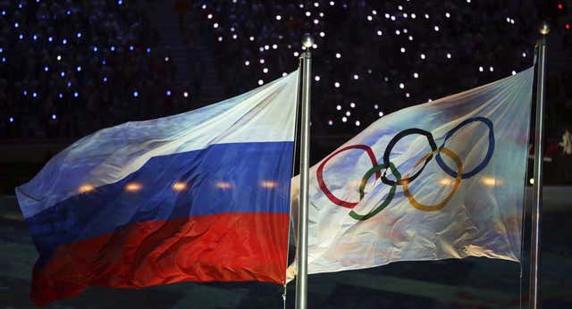Qué bandera es la que lleva Rusia en los JJOO y qué significa