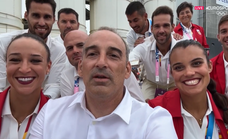 Cuatro horas infiltrado en el barco de España durante la ceremonia de apertura: “Espero que ninguno se ponga malo”