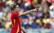 Alexia Putellas deslumbra y se sonroja ante los micrófonos: «Últimamente, me lo estáis repitiendo... y al final me lo voy a creer»