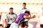Ejemplo de deportividad del Real Valladolid: retira un jugador del campo para compensar una lesión del rival