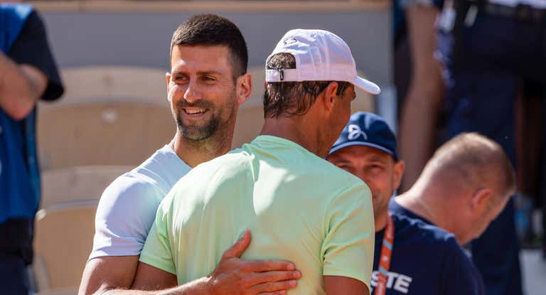 Novak Djokovic y Rafa Nadal durante las previas del último Roland Garros.