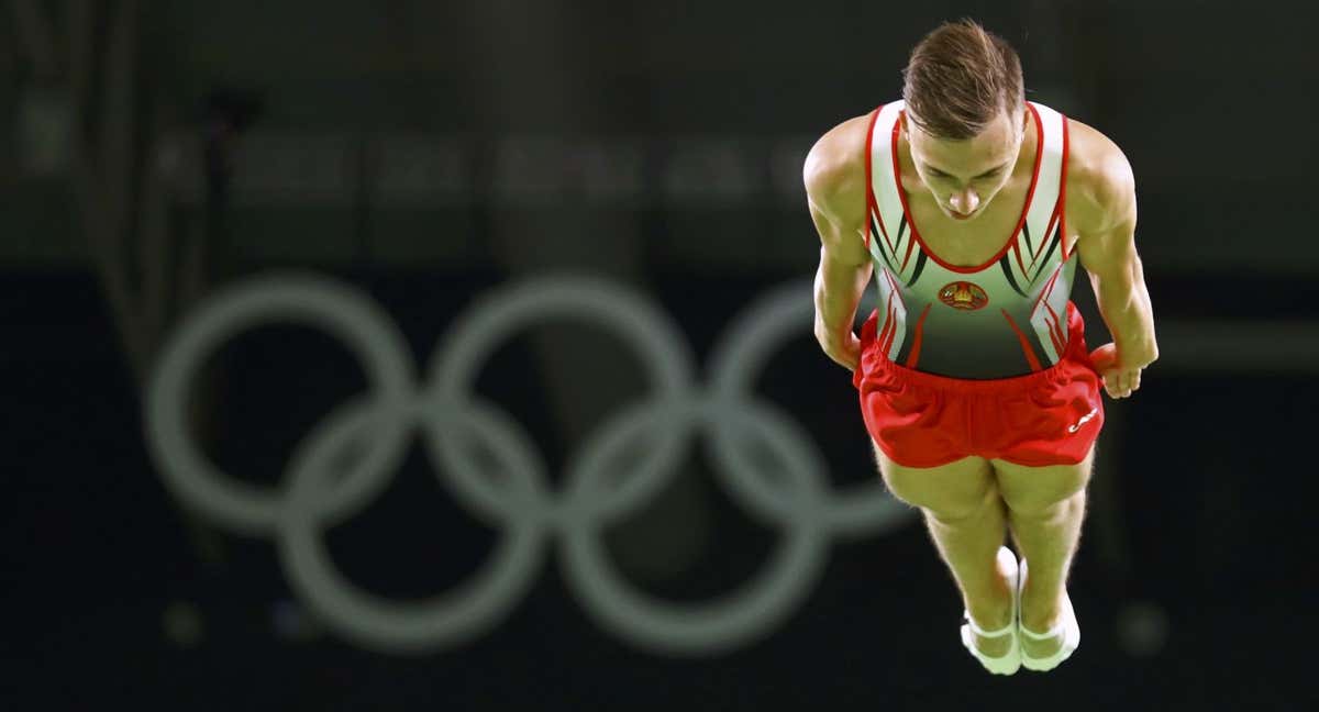 Uladzislau Hancharou, oro olímpico en gimnasia trampolín en Río 2016. /EFE