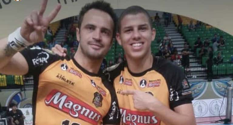 Falcao y Ricardinho celebrando la consecución de la Copa Intercontinental en Bagnkok 2019.