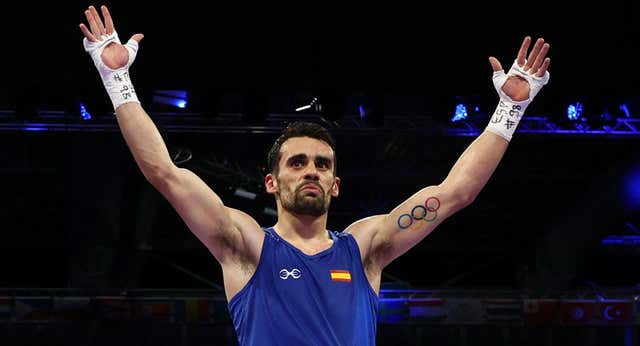 José Quiles aplasta a un campeón mundial y se queda a un paso de las medallas