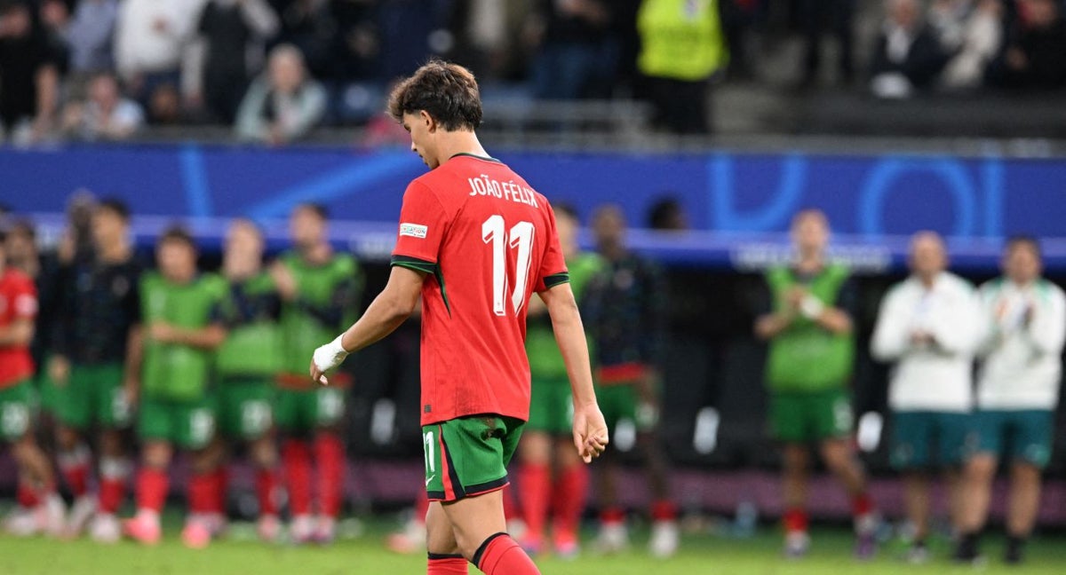 João durante la Eurocopa con Portugal.