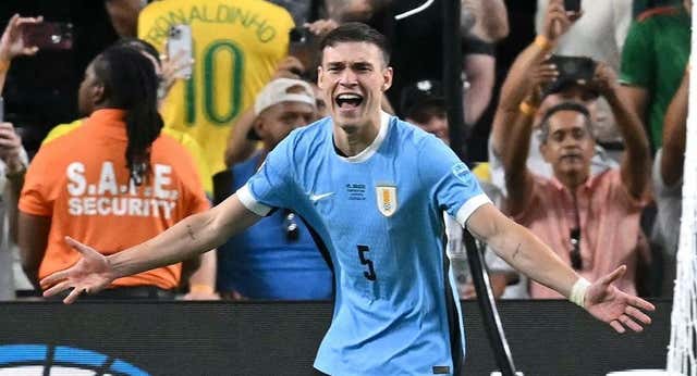 Ugarte, decidido a fichar por el Manchester United… y a la espera del PSG