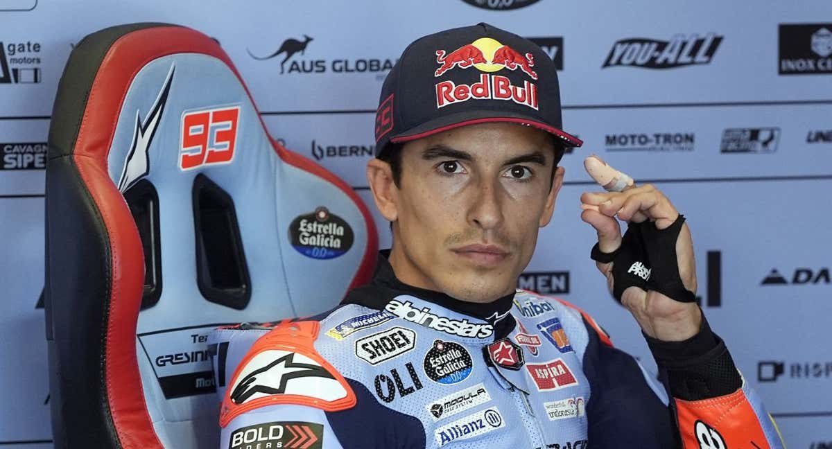 Marc Márquez, con gesto serio tras la jornada en Silverstone.