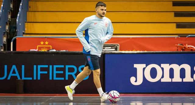 Fede Vidal cambia su plan y llama a Paniagua y a Javi Mínguez