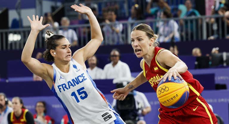 España jugará ante Bélgica por un puesto en las semifinales de los Juegos Olímpicos de París.