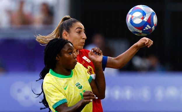 Olga Carmona contra Ludmila.  REUTERS