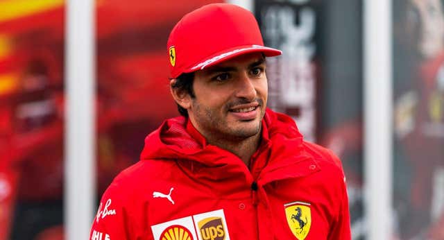 Carlos Sainz se guarda una bala en la recámara: «Conociendo al padre estoy seguro de que habrá cláusula de salida»
