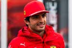 Carlos Sainz se guarda una bala en la recámara: «Conociendo al padre estoy seguro de que habrá cláusula de salida»