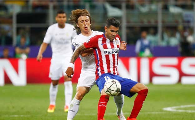 Augusto Fernández tuvo un buen paso por el Atlético.  ARCHIVO