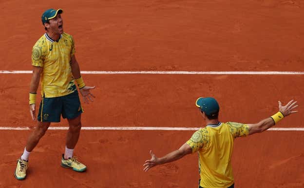 Matthew Edben y John Peers celebran el oro conseguido en dobles Reuters