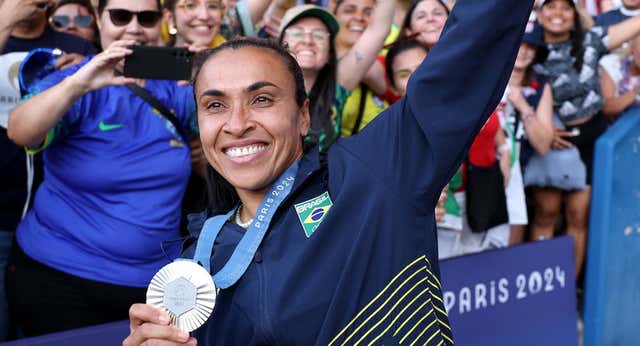 Marta se desahoga tras ser plata en sus JJOO más complicados: «Hablaron mal y no era el momento»