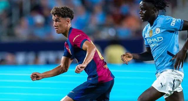 El gesto de Noah Darvich en la pretemporada del Barça que causa sensación en Flick